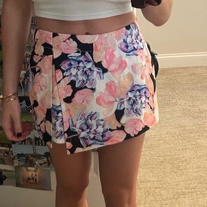 Angel Biba LF size 6 (XS) skort